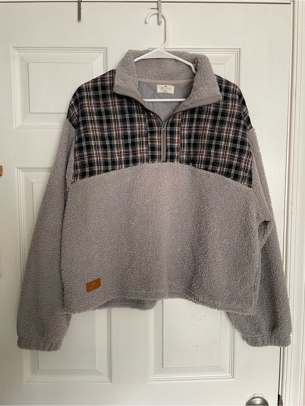 Simply Southern Juniors XL Outdoorsy Plaid Quarter Zip Teddy Pullover in Grey